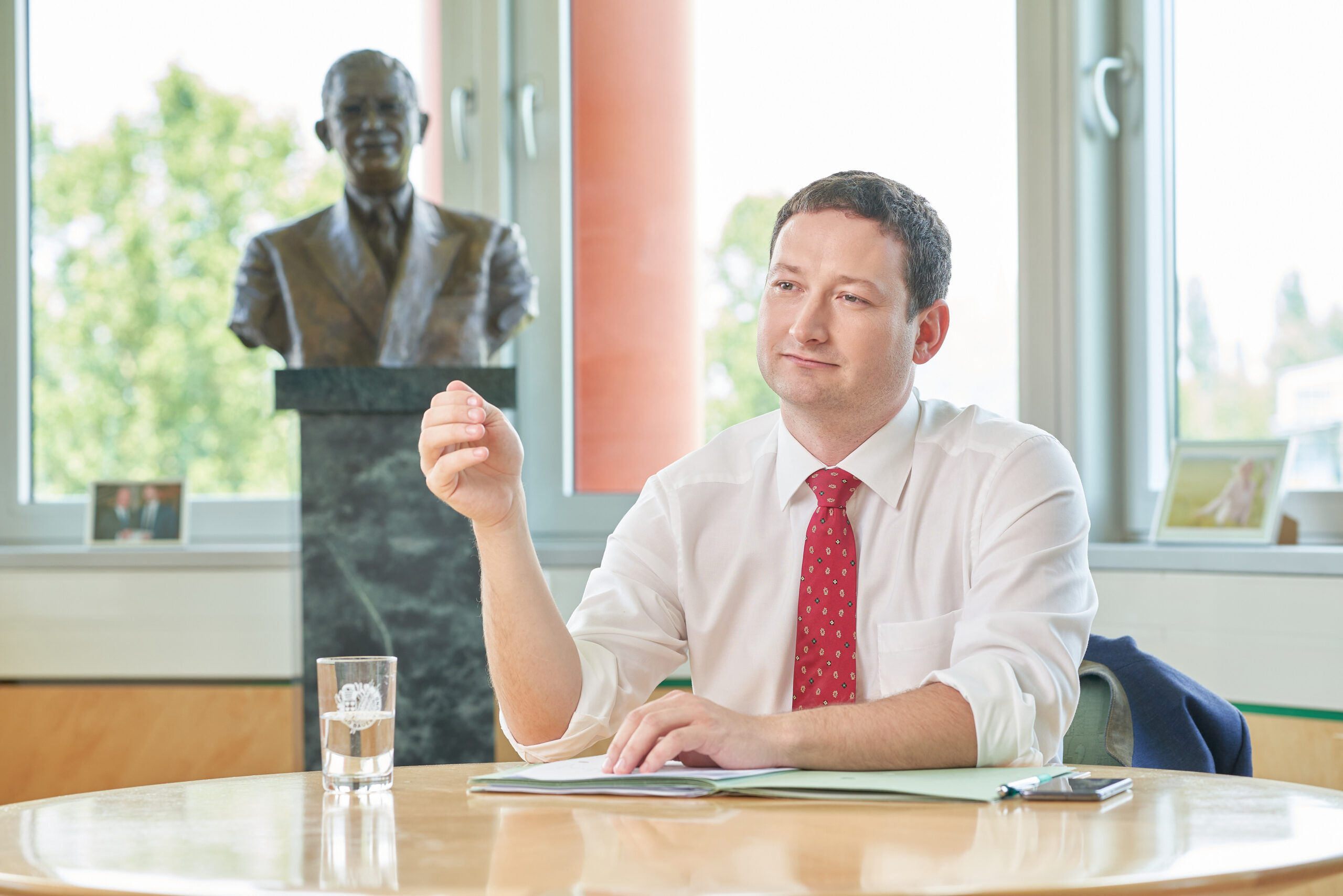 NÖ Bauernbunddirektor Paul Nemecek warnt vor den fatalen Folgen der Renaturierungsverordnung.